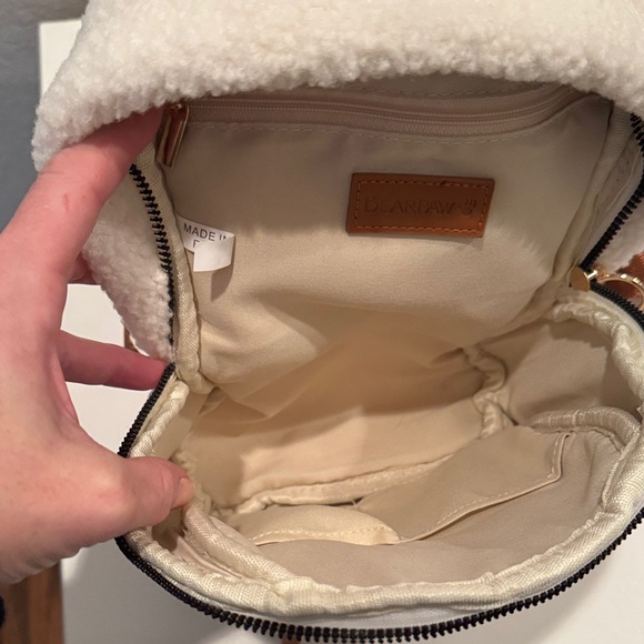 NWOT 🧸BearPaw Off-White Backpack with Brown Accents Bear Paw - Picture 4 of 6